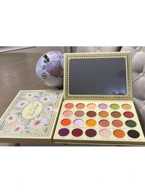 ACE BEAUTE Floral Vintage Eyeshadow Palette 24 Shades Spring Inspired Limited A1